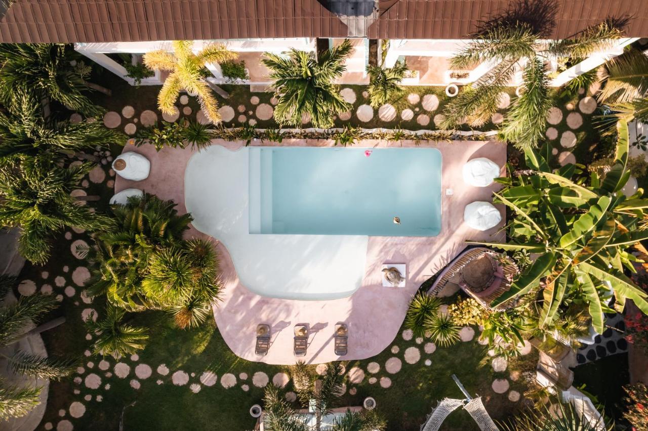 La Isla Bonita Gili Air 호텔 외부 사진